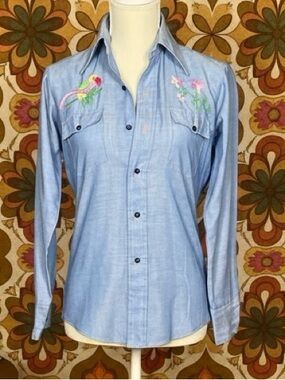 RARE VINTAGE 1970’s PRISTINE Embroidered Western Ranch Shirt Parrot Palm Tree